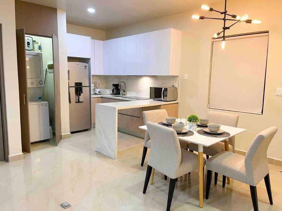 Beautiful 5th Avenue - Corazon E4